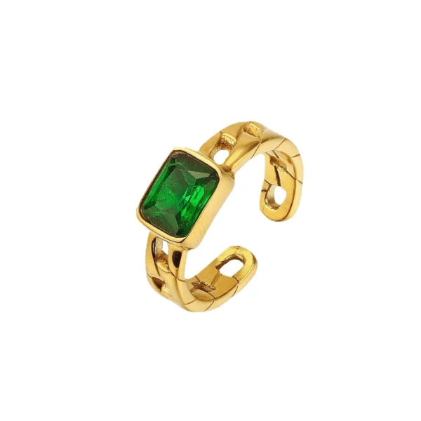 Emerald Gold Link Ring – Statement Jewelry with Emerald-Cut Green Crystal